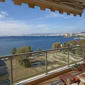 Seafront Family & Free Parking, The Cruiseflat , Thessaloniki Griechenland